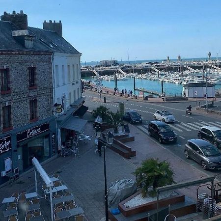 Le Semaphore Vue Port Et Mer 费康 外观 照片