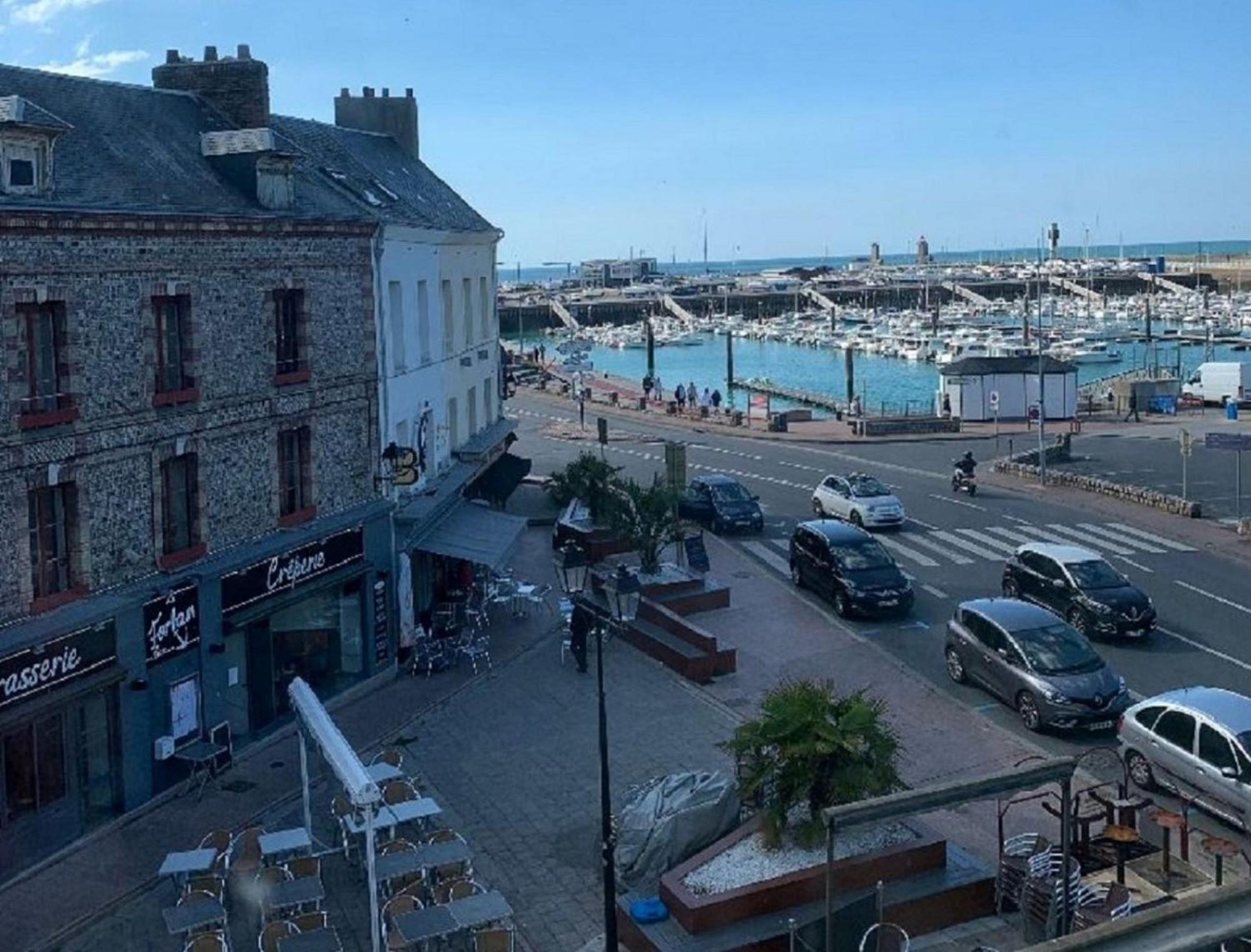 Le Semaphore Vue Port Et Mer 费康 外观 照片