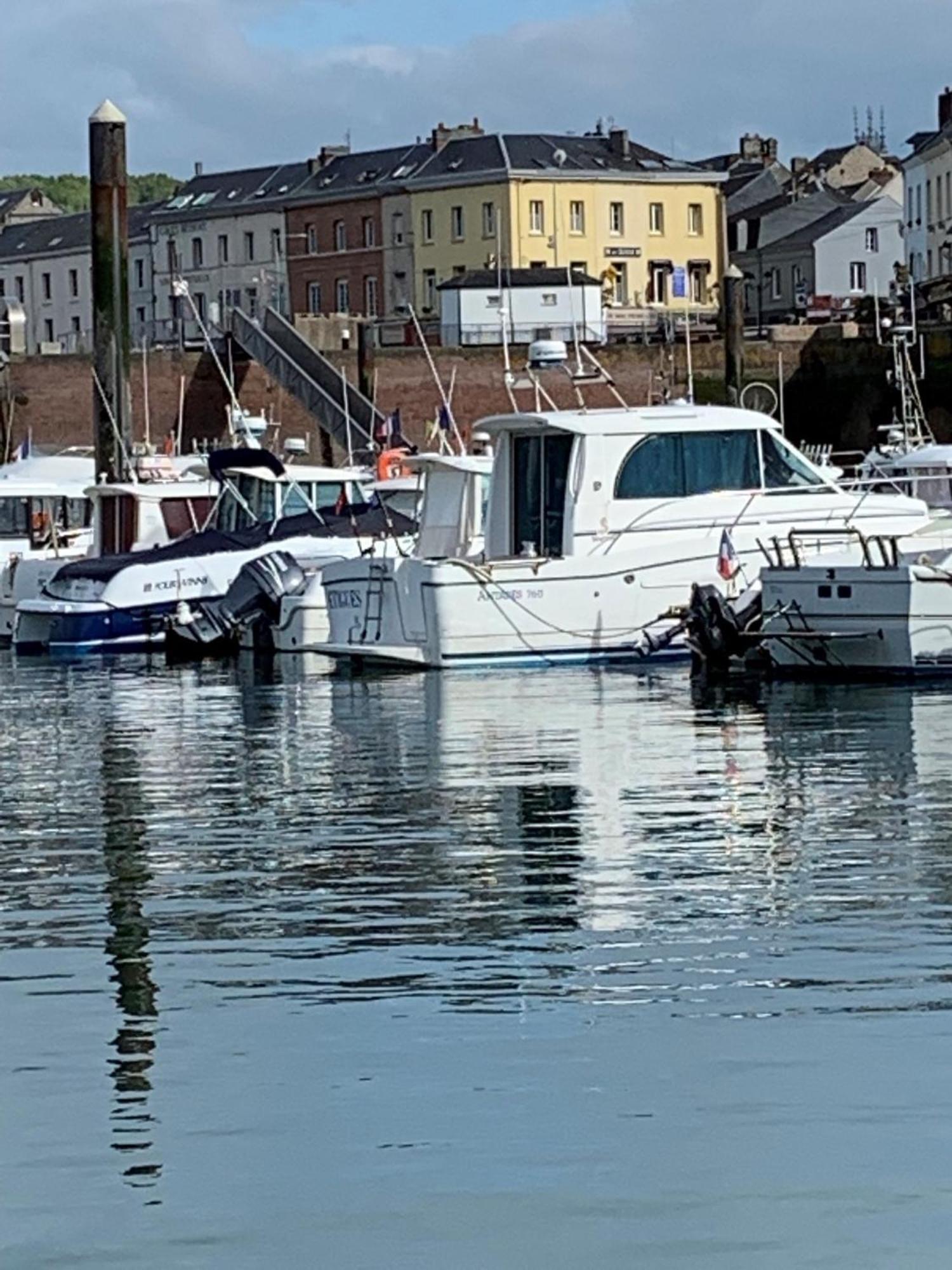 Le Semaphore Vue Port Et Mer 费康 外观 照片